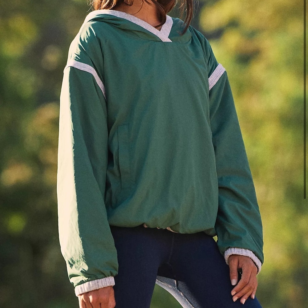 Free People Movement Don’t Back Down Nylon Pullover Lined Windbreaker - Black - Picture 6 of 7
